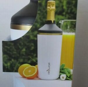 Wine Bottle Cooler NEW in box with tag. Giftable